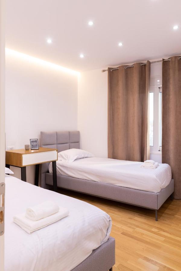 Exclusive 2 Bedrooms Apartment Tirana Exterior photo