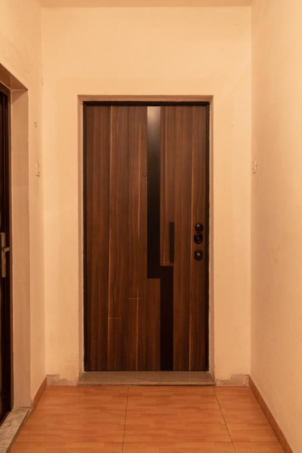 Exclusive 2 Bedrooms Apartment Tirana Exterior photo